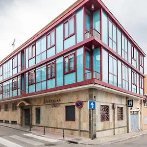 hostal-viky.besthotelstoledo.com/